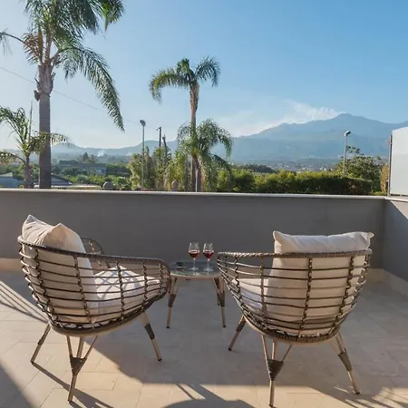 Ingrid 12, Emma Santa Venerina