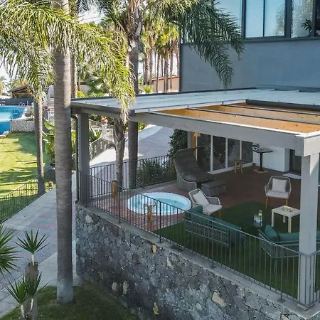 Ingrid 12, Emma Santa Venerina