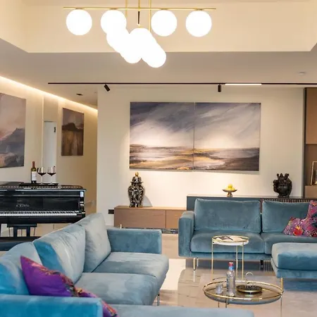 Villa Ingrid 12, Emma Santa Venerina