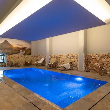 Ingrid 12, Emma Villa