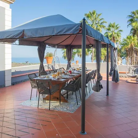 Ingrid 12, Emma Villa *